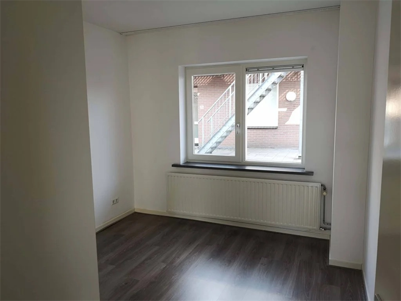 Bild 11 von 16