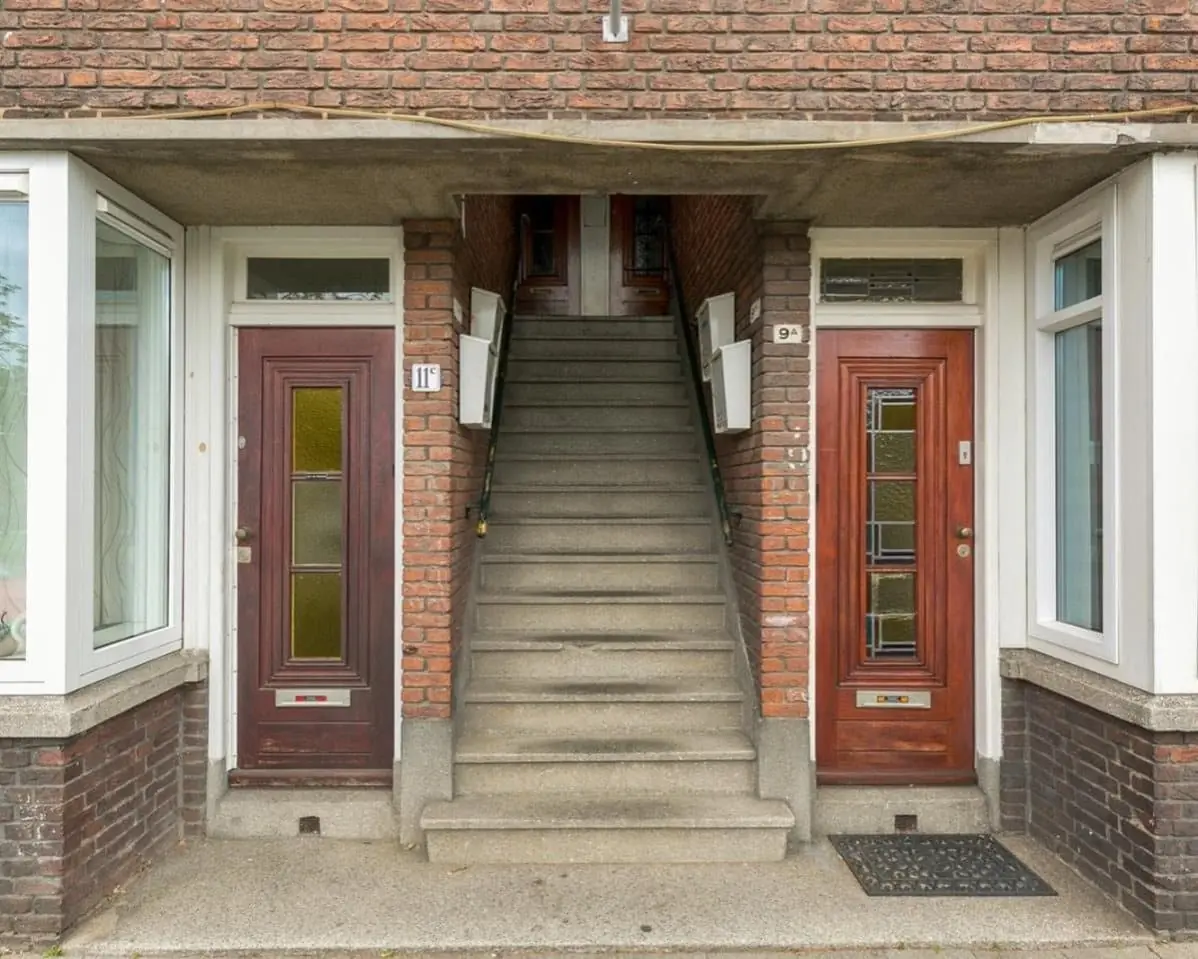 Image 9 of 10