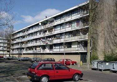 Image 2 sur 6