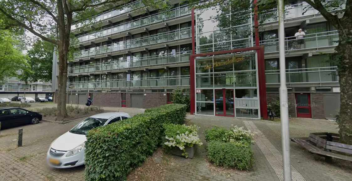 Senior Apartment De Hooidollen 246, Leeuwarden - For Rent