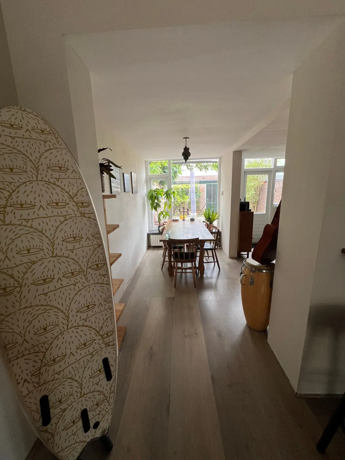 Image 10 of 25