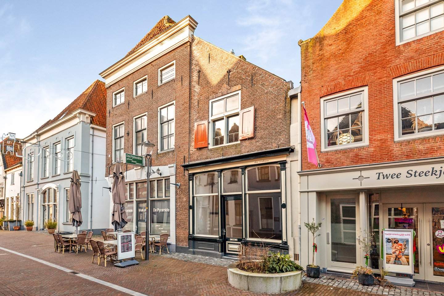 Afbeelding 2 van 12