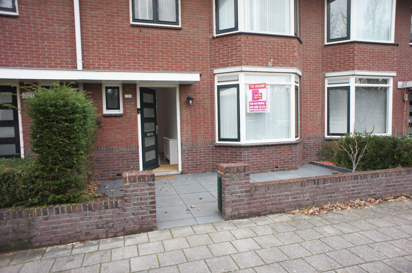 Afbeelding 2 van 12