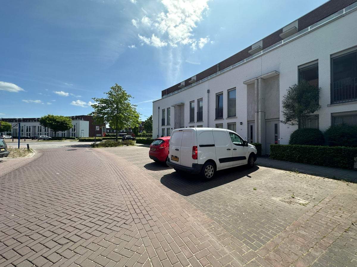 Bild 1 von 20