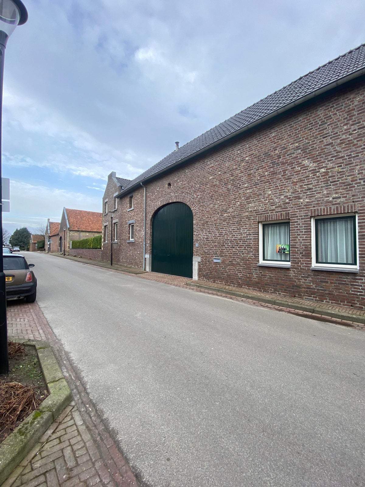Image 1 of 27