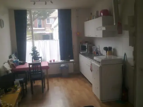 Studentenkamer Van Loonstraat, Leeuwarden - Te Huur