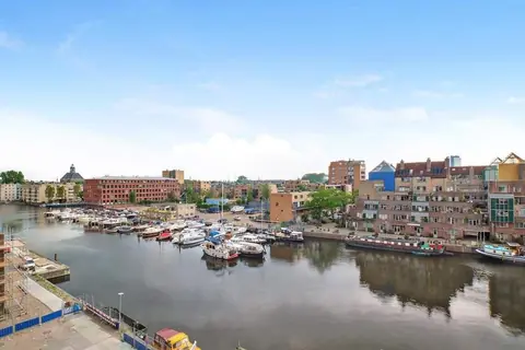 Flat VOC-kade 78, Amsterdam — Furnished 2-Bedroom (88 m²)