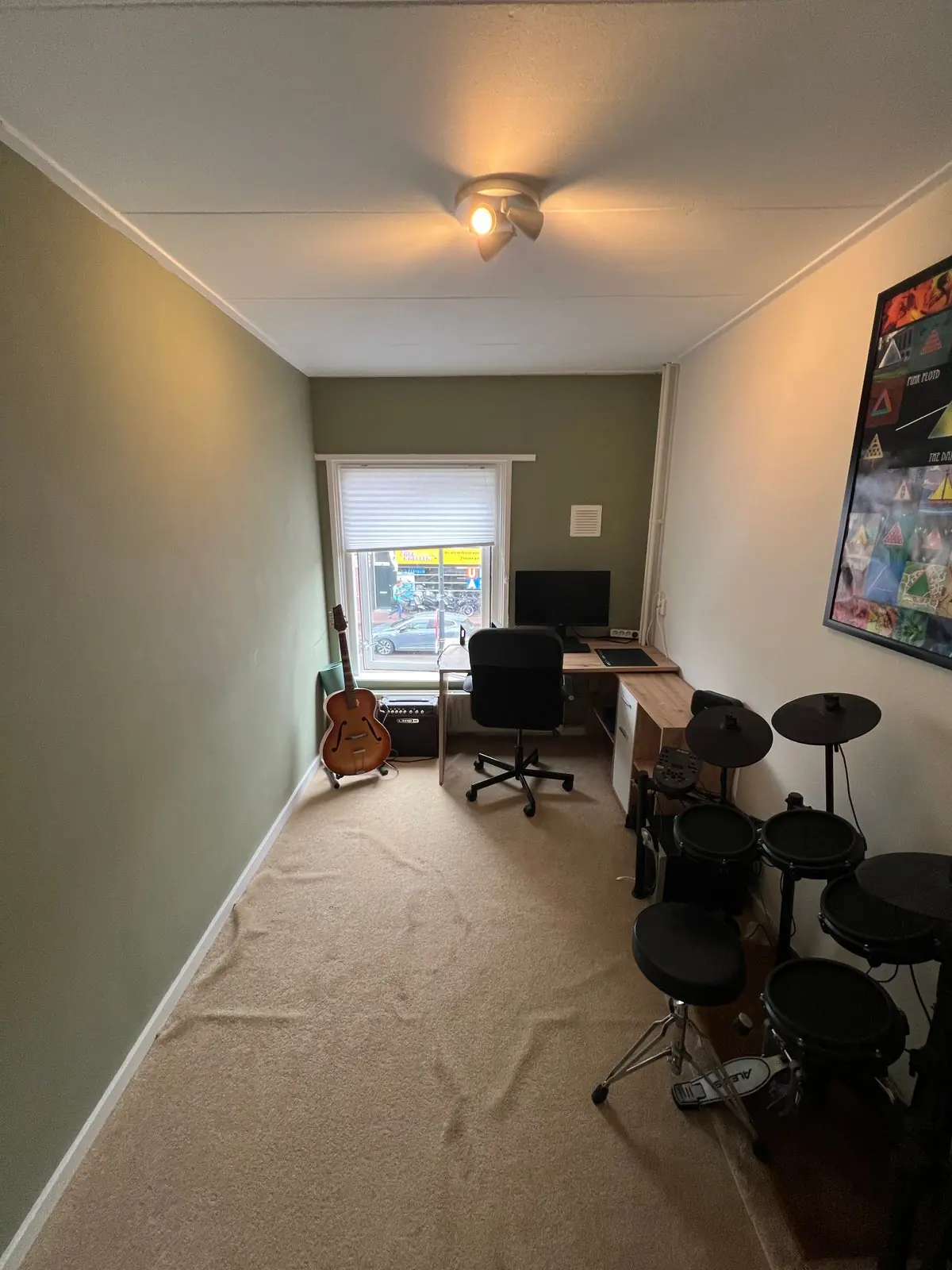 Image 19 of 25