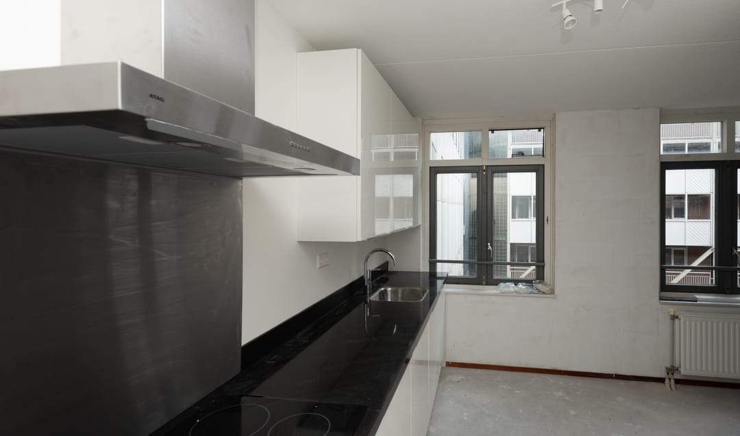 Image 8 of 20