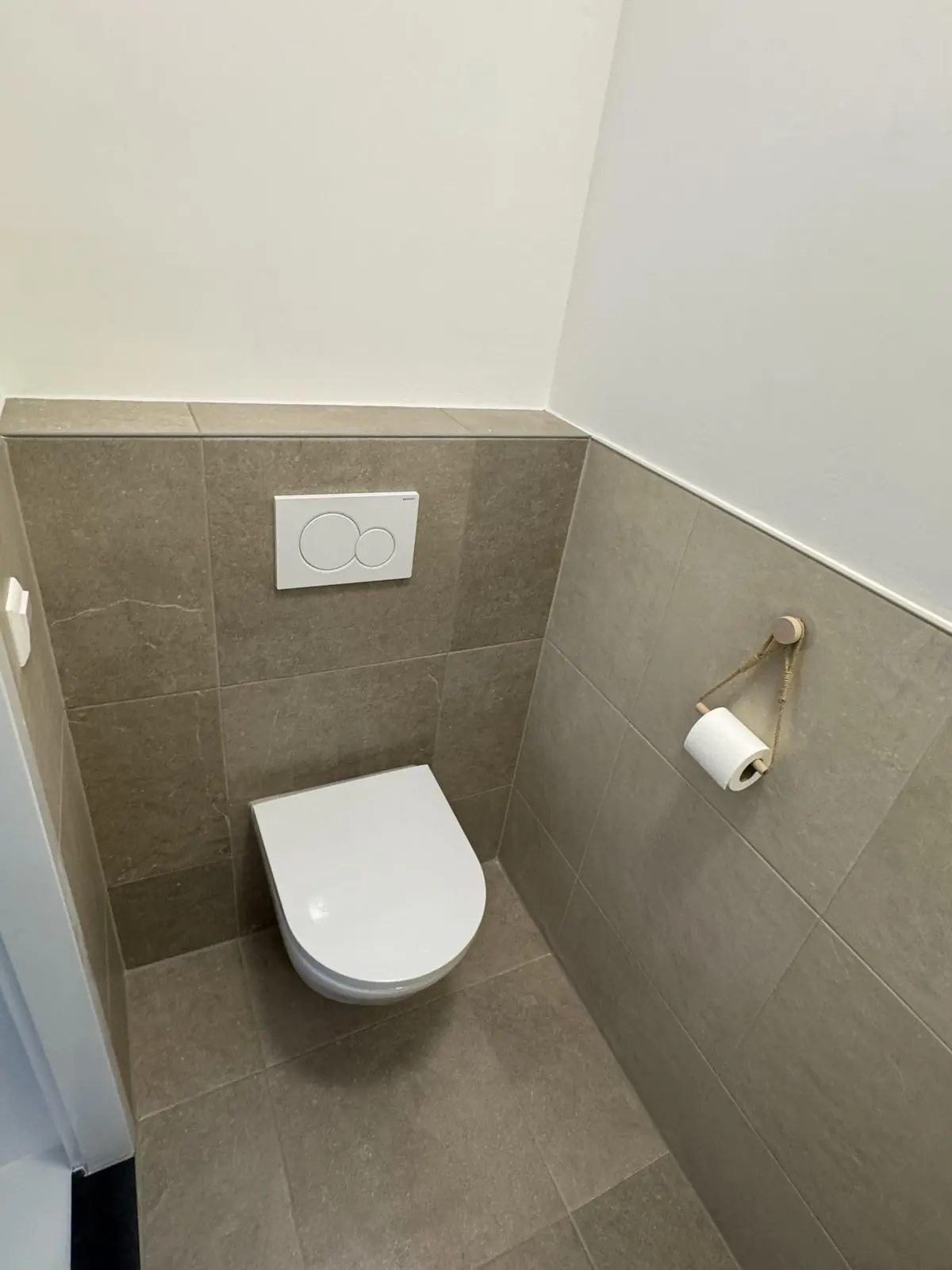 Image 15 of 23