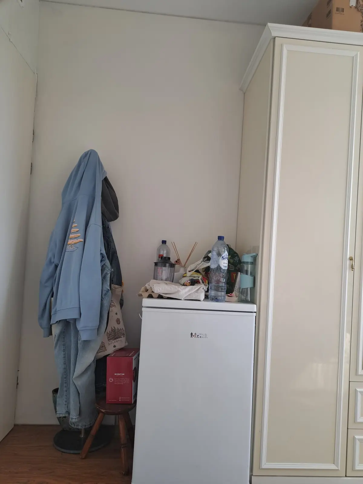 Image 3 of 10