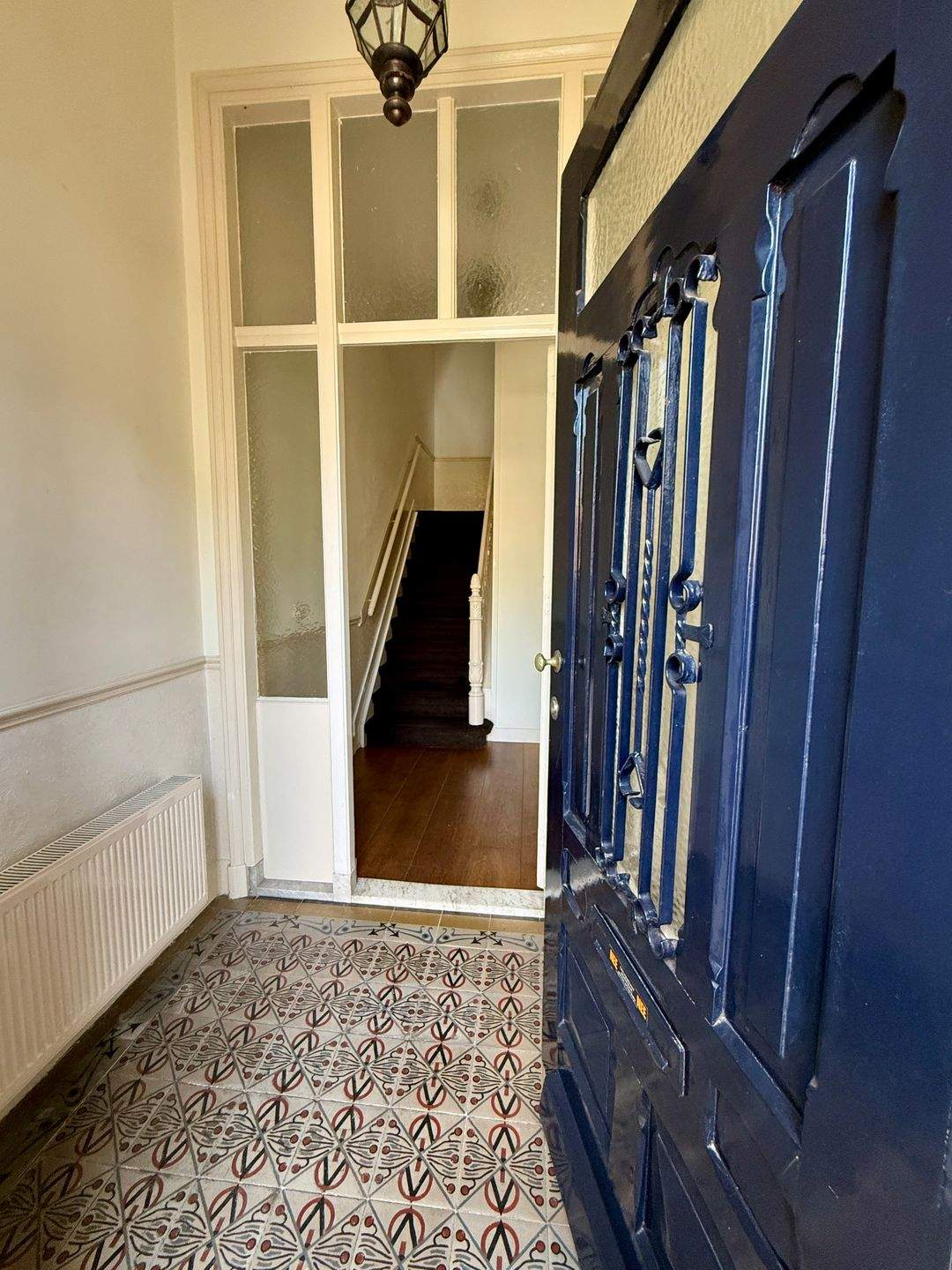 Image 2 of 34