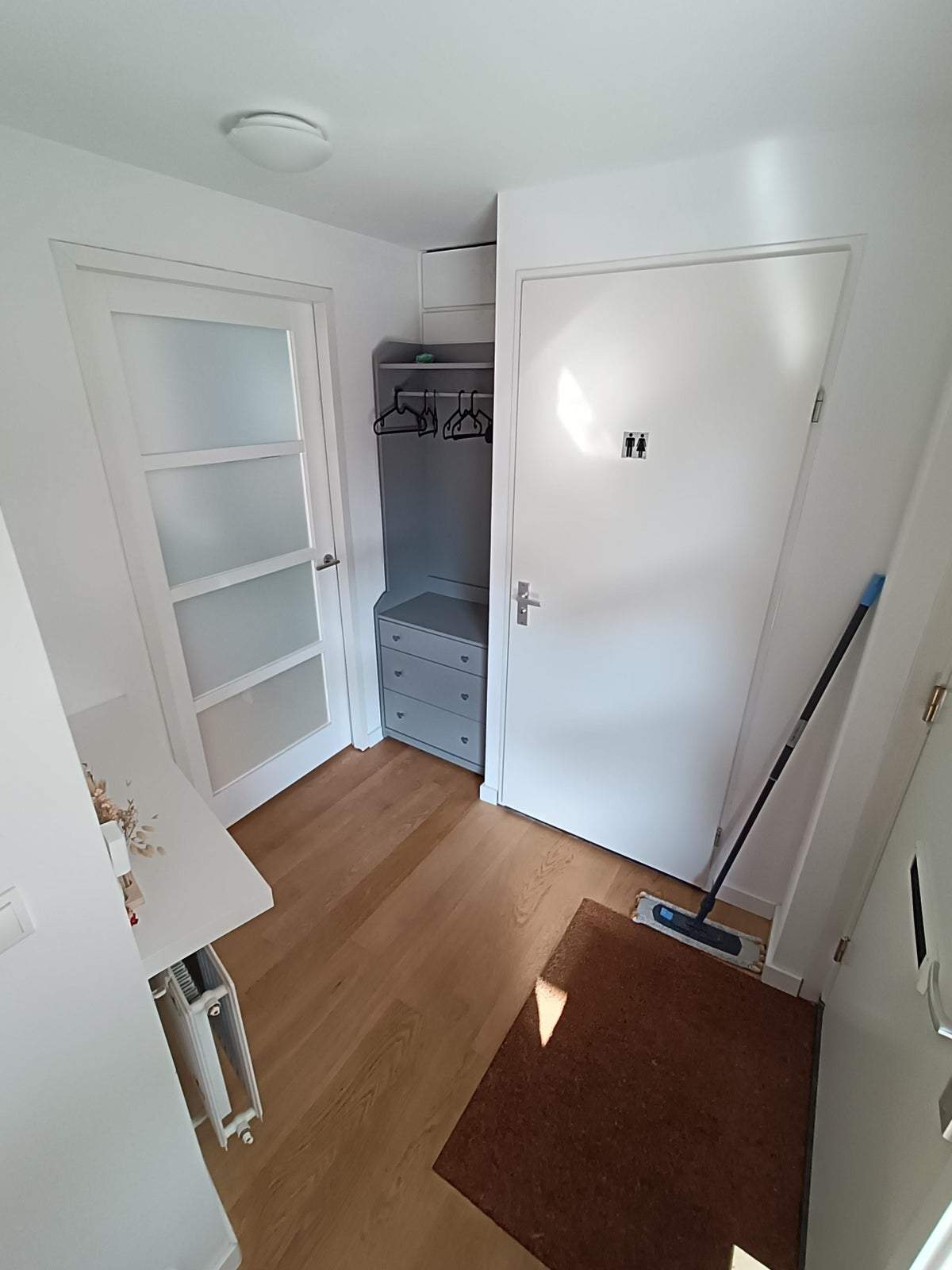 Bild 2 von 24