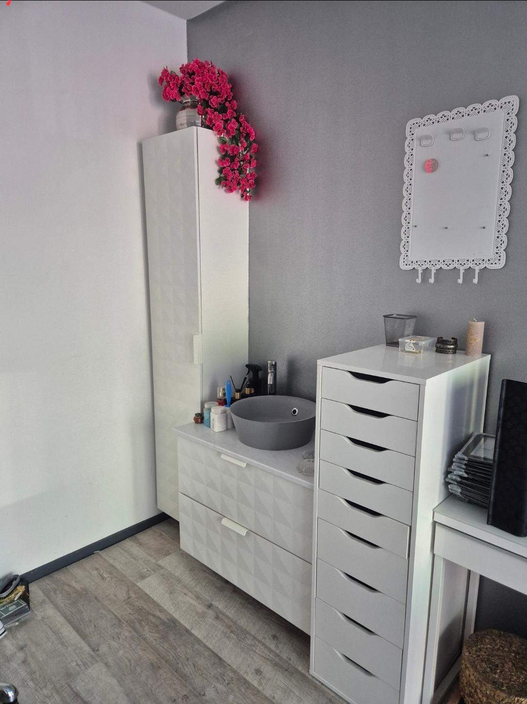 Bild 2 von 6