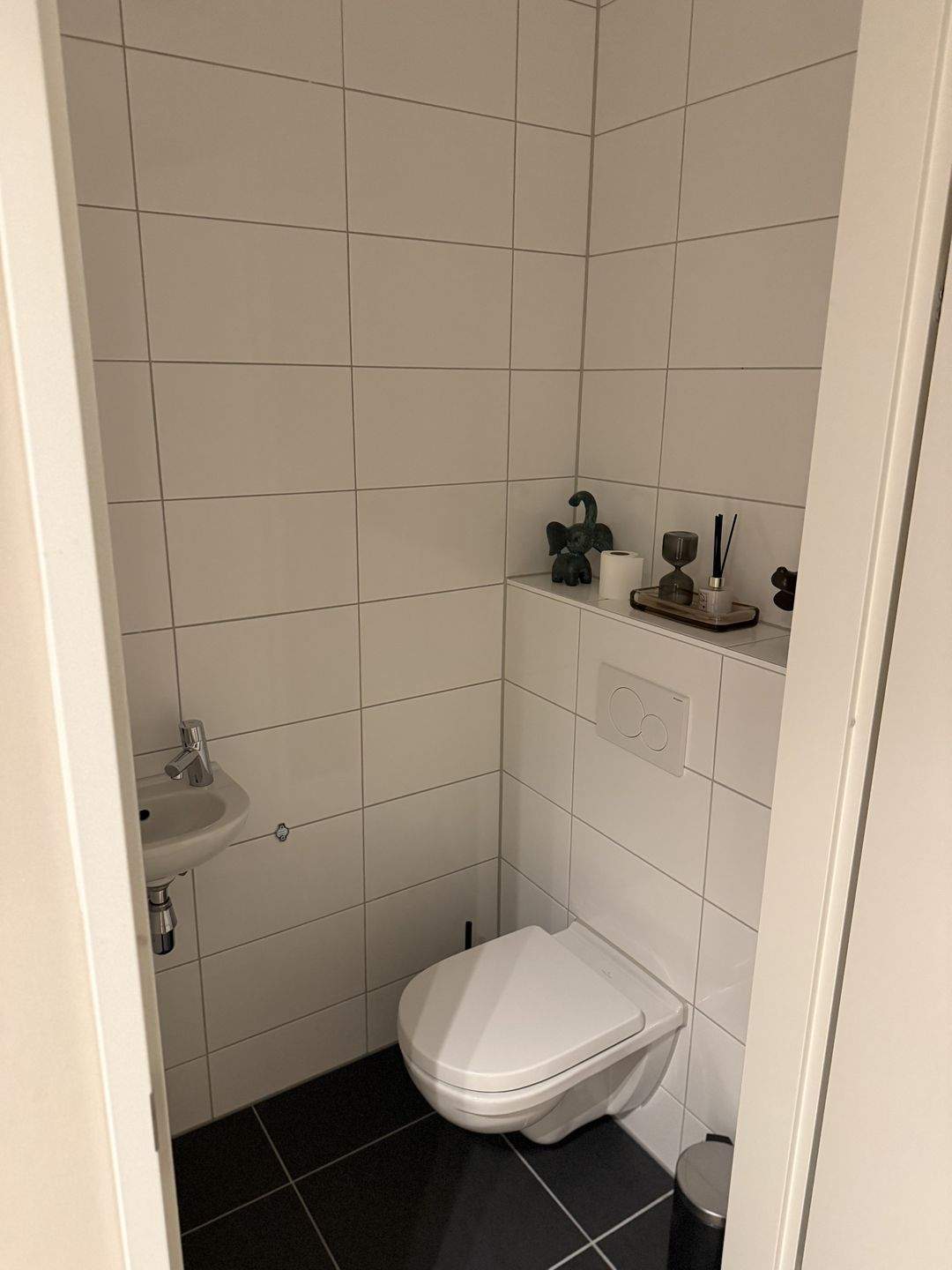 Image 2 of 9