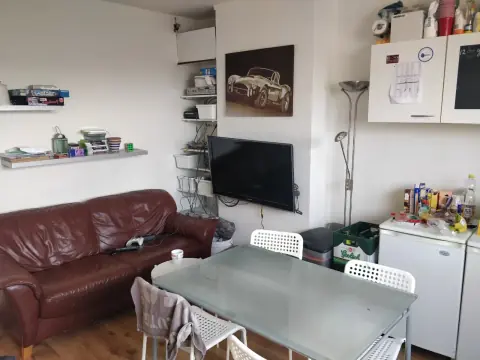 Kamer Jan van Goyenstraat, Enschede - Te Huur