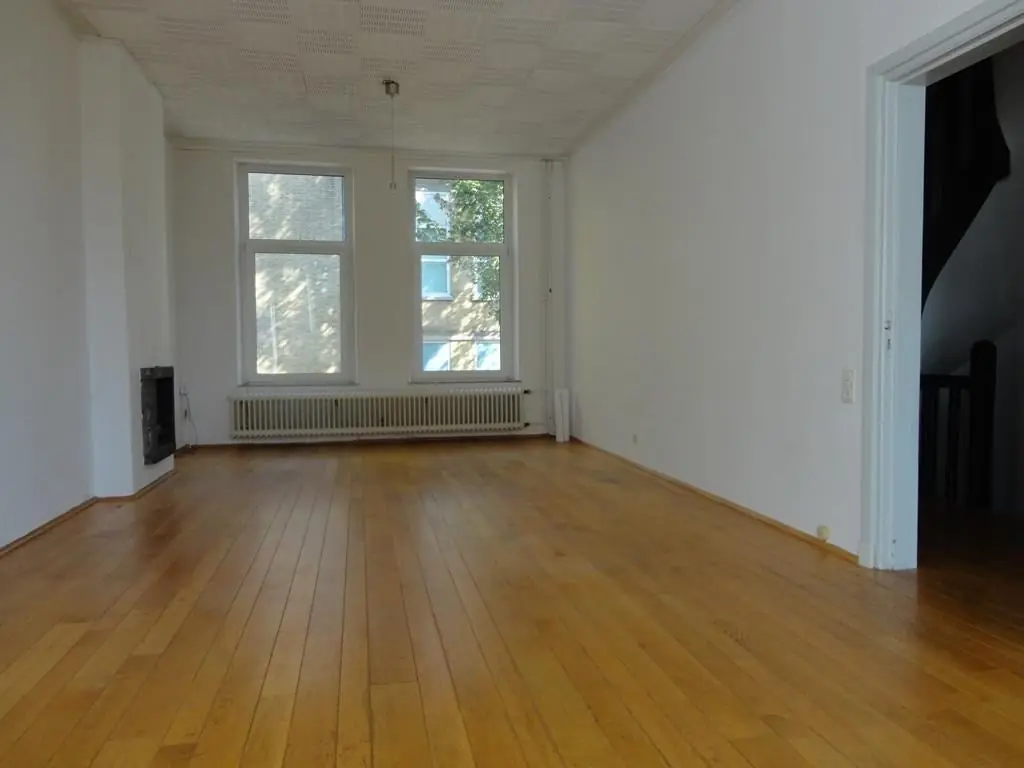 Image 1 of 14