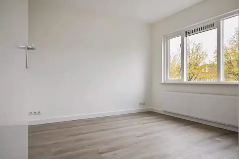 Family Home Etty Hillesumplantsoen, Hoofddorp - For Rent