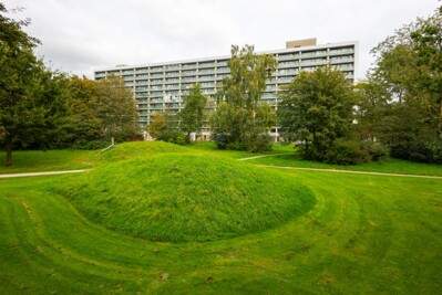 Bild 1 von 4