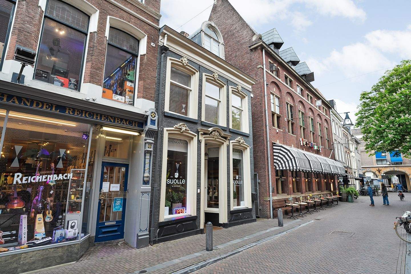 Afbeelding 2 van 12