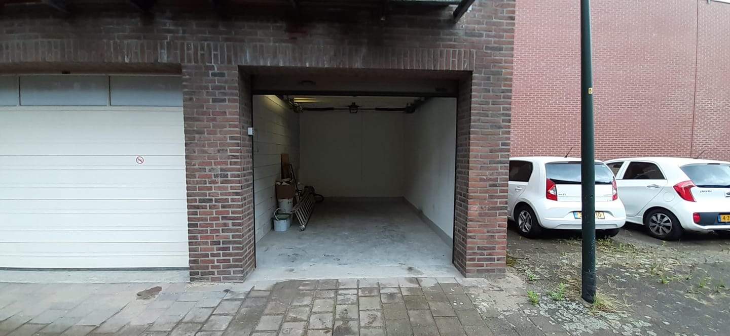 Afbeelding 1 van 12