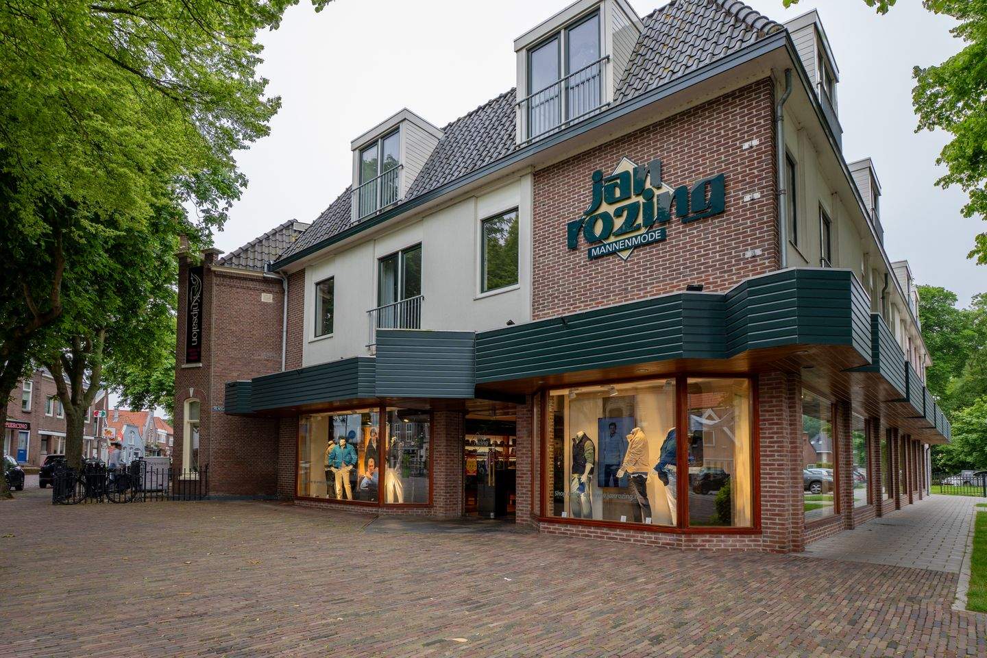 Afbeelding 1 van 12