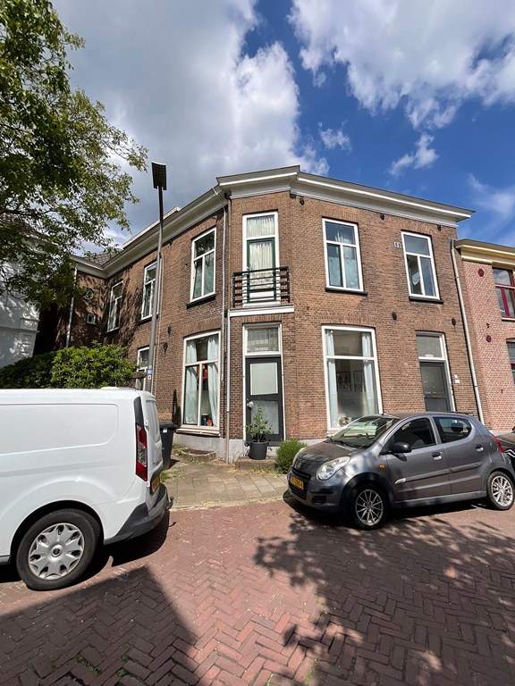 Afbeelding 1 van 6