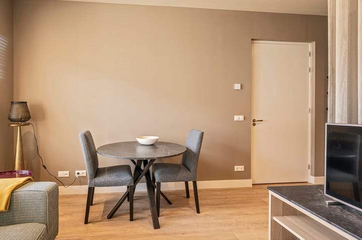 Image 7 sur 27