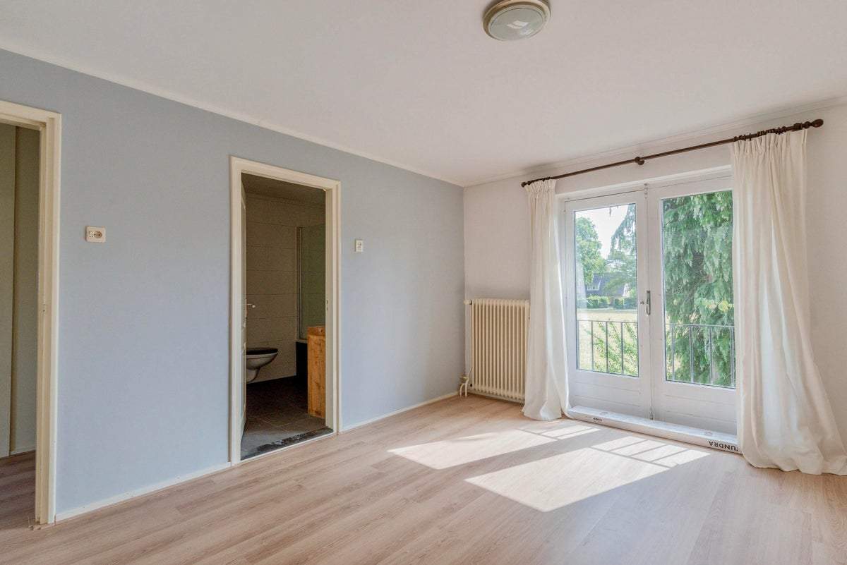 Bild 3 von 32