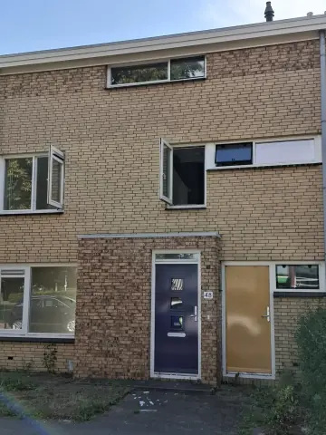 Family Home Koggestraat 48, Dronten - For Rent
