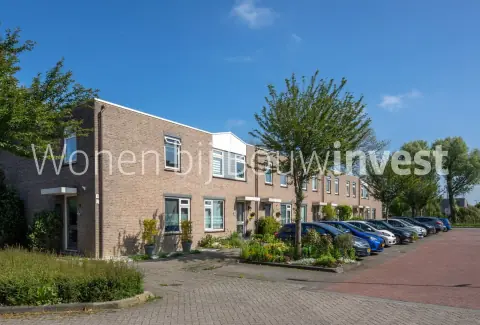 4-Room Family House at Saturnusgeel, Zoetermeer - For Rent