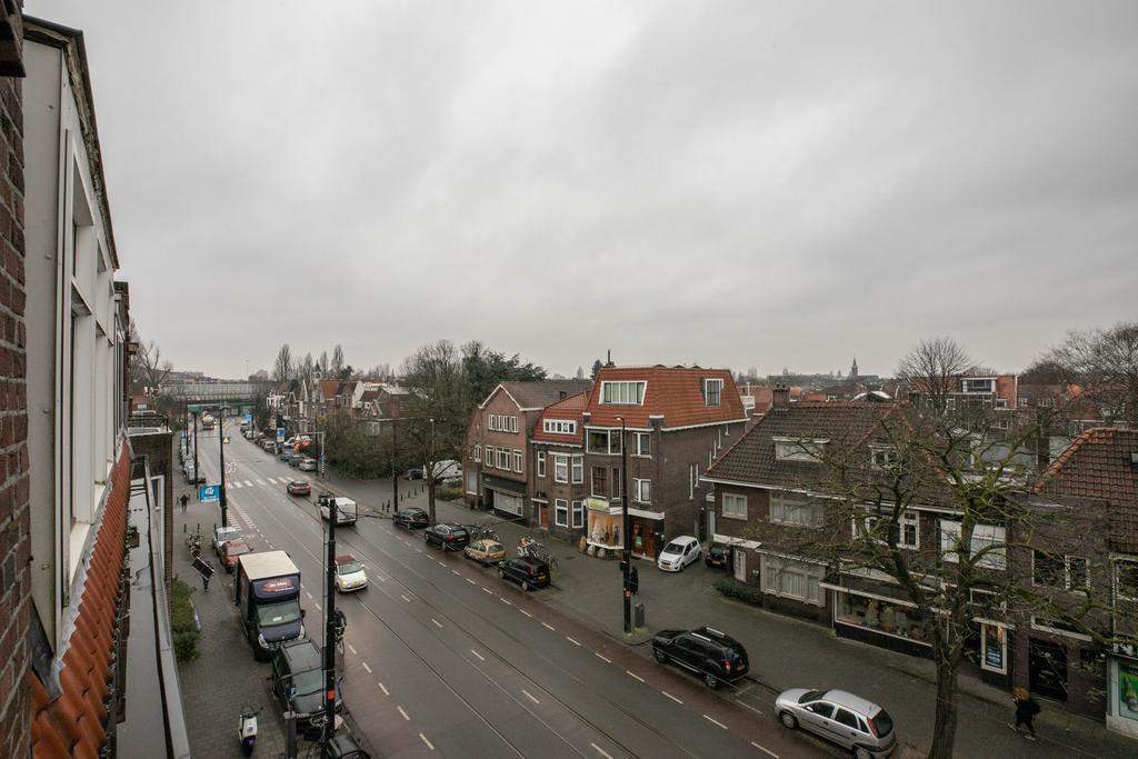 Bild 2 von 12