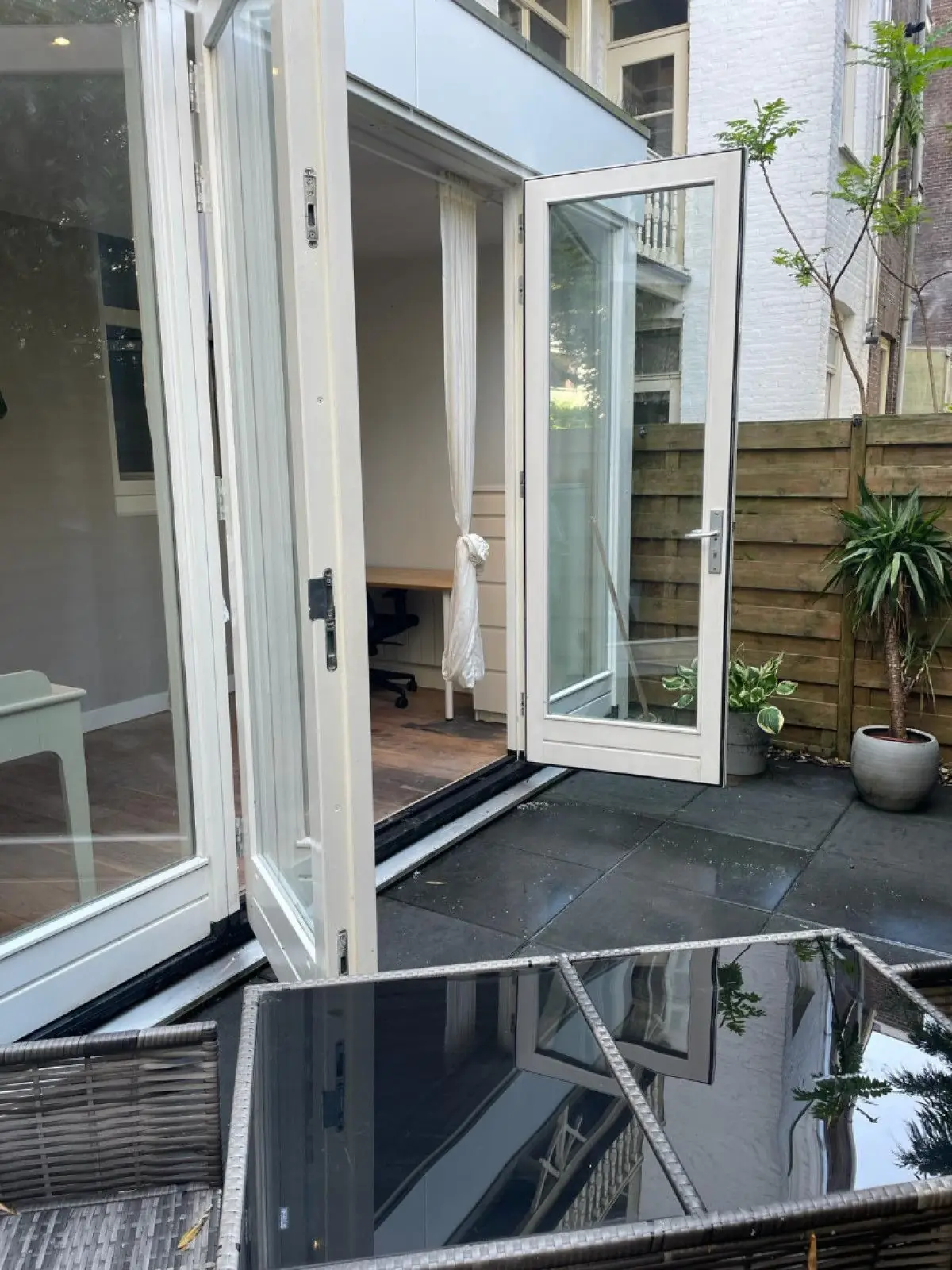 Image 18 of 18