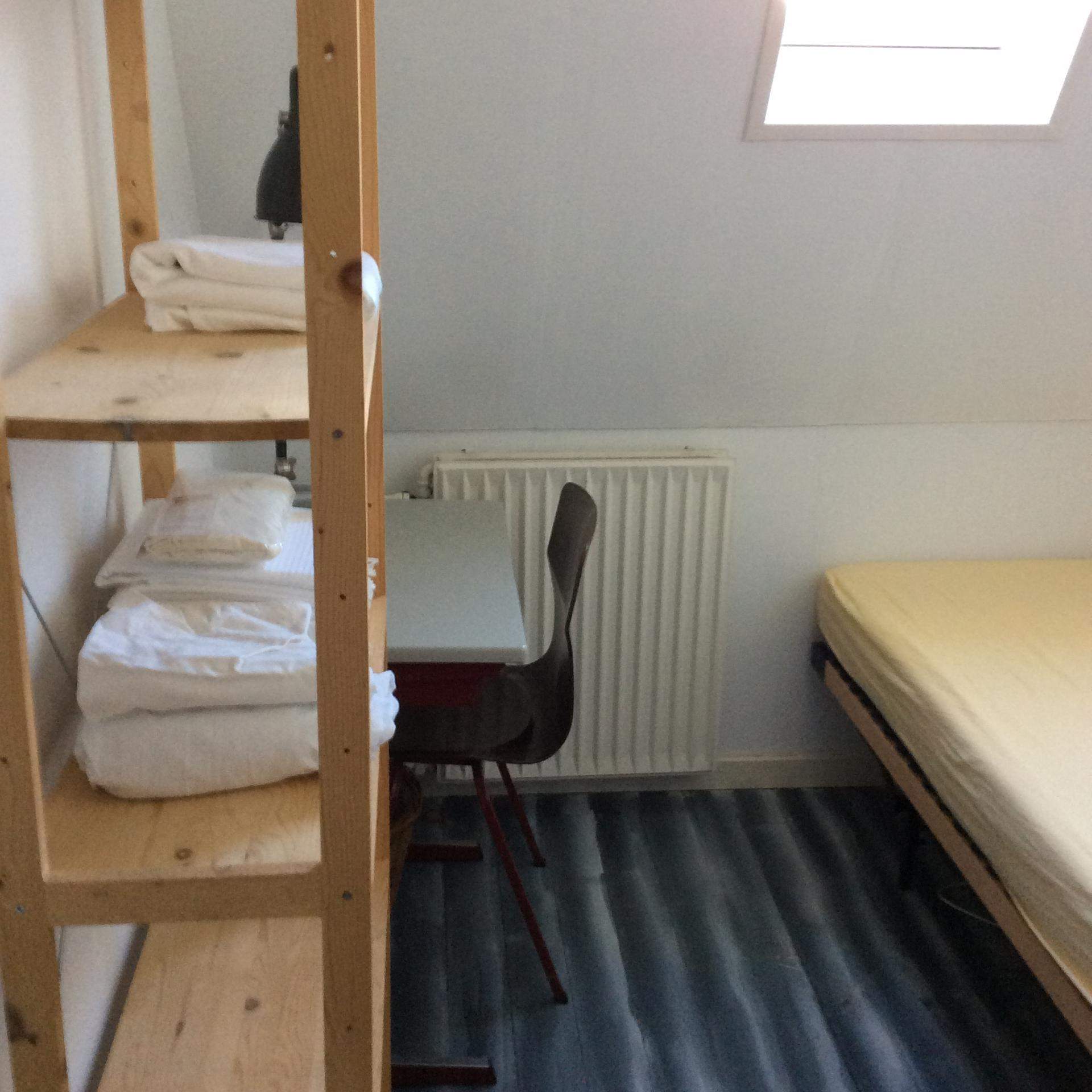 Image 1 of 5