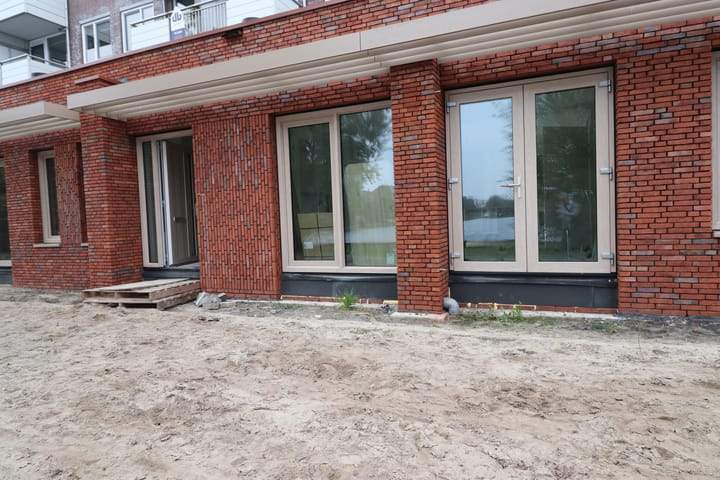 Bild 1 von 3