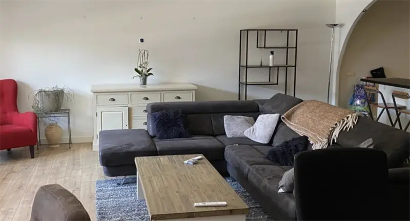 Image 4 of 5