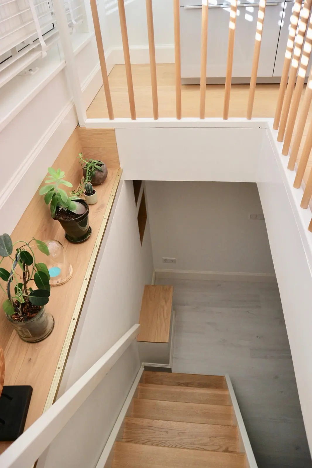 Image 9 of 27