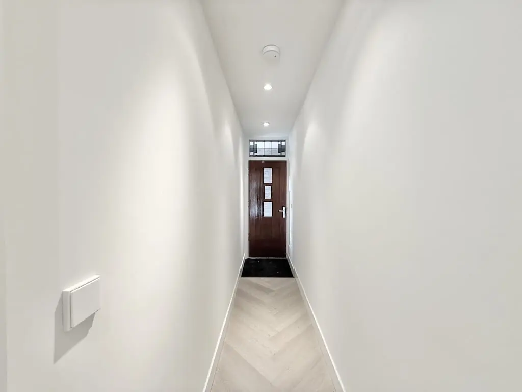 Image 15 of 16