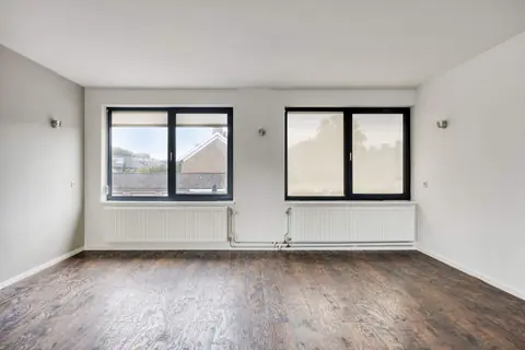 3-Zimmer-Wohnung mit privater Dachterrasse, Mathenessestraat, Breda - Zu vermieten