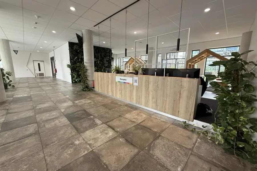 Image 14 of 20