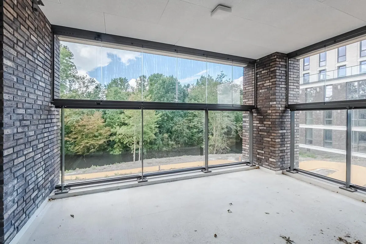 Image 19 of 24