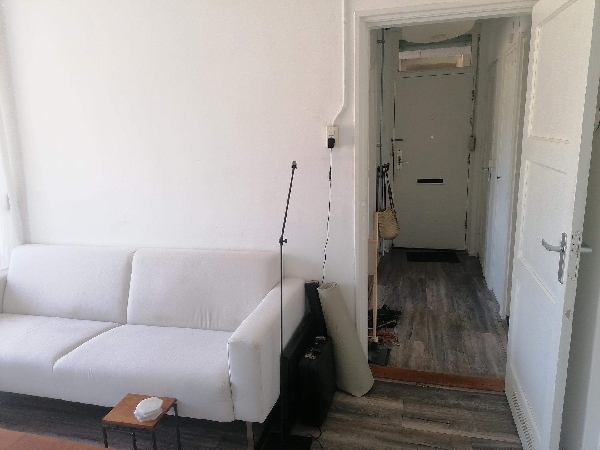 Image 3 of 10