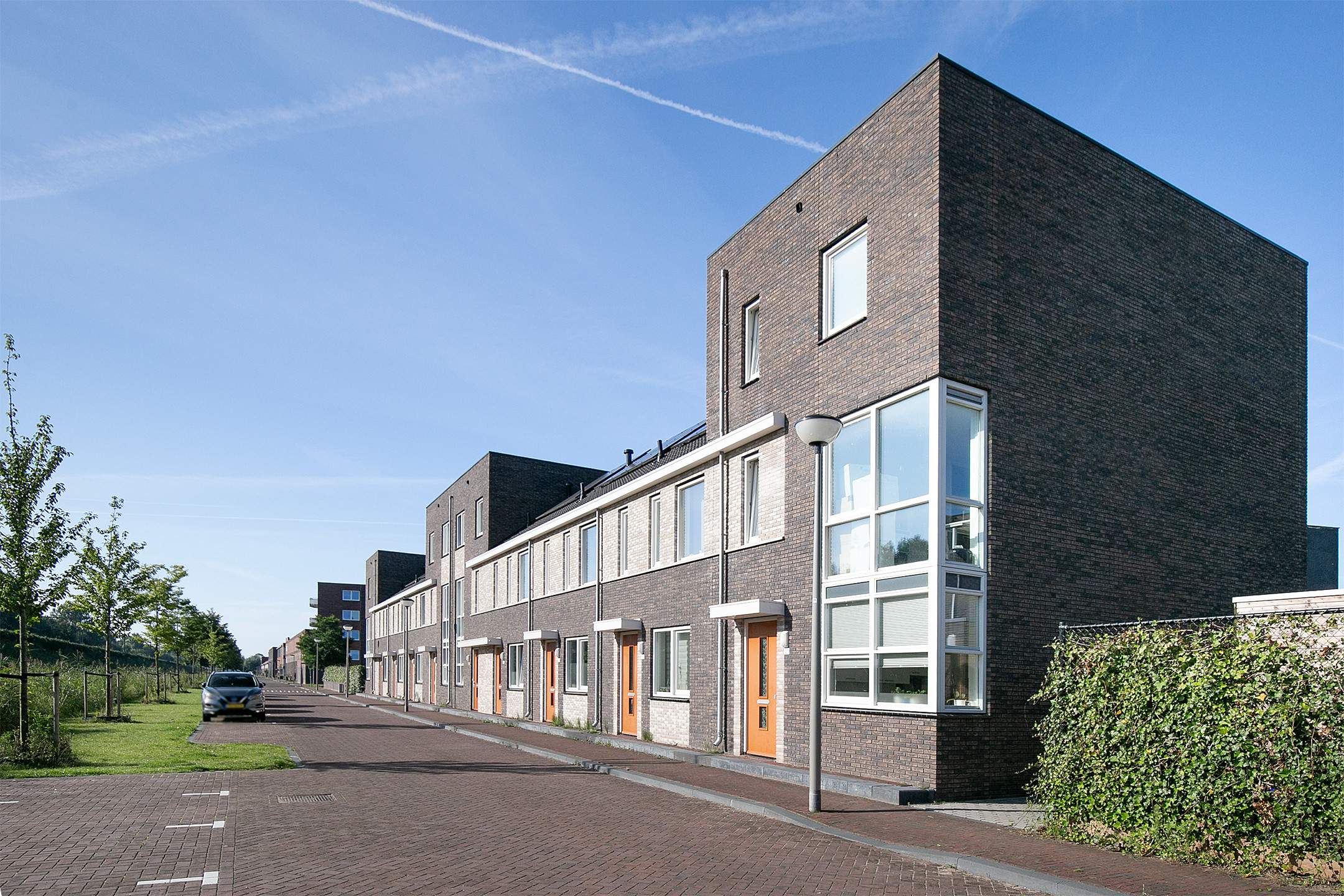 Afbeelding 2 van 27