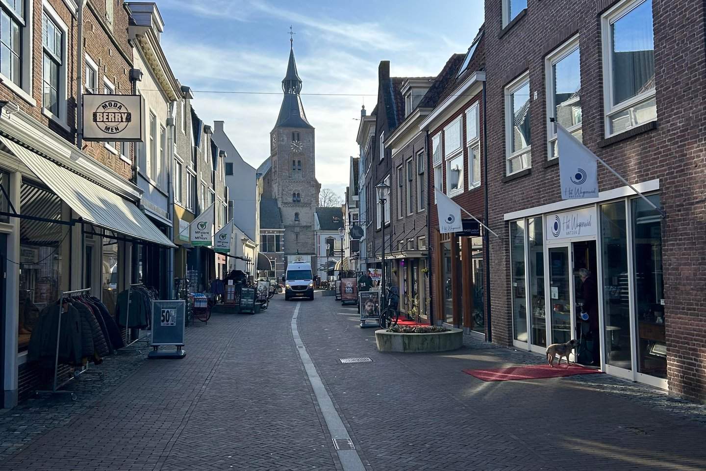 Afbeelding 2 van 12