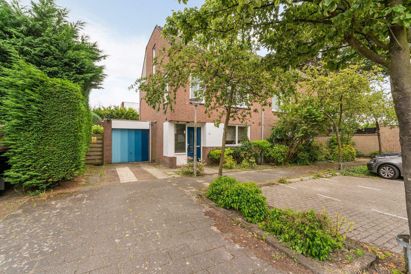 Afbeelding 1 van 12