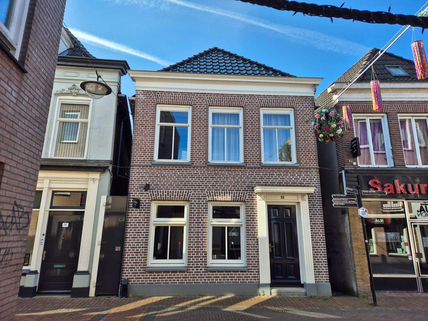 Afbeelding 1 van 10