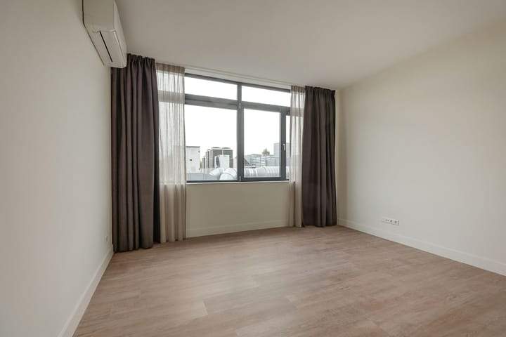 Bild 3 von 25