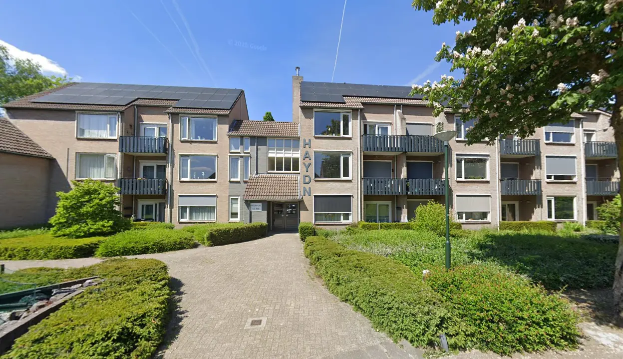Afbeelding 1 van 9