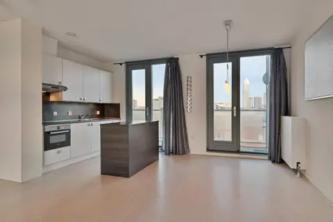 Apartamento de 3 Dormitorios Maashaven N.z., Katendrecht, Rotterdam - En Alquiler
