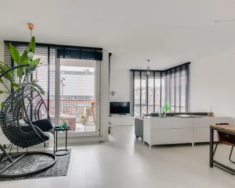 Gemeubileerd Appartement Haroekoeplein, Utrecht - Te Huur